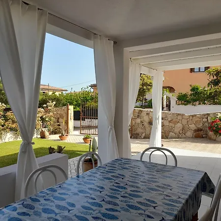 Smeraldo Con Giardino Monte Petrosu