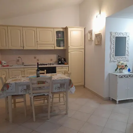 בית נופש Smeraldo Con Giardino