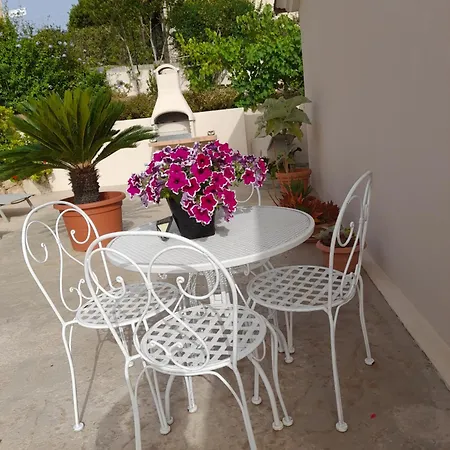 Smeraldo Con Giardino *