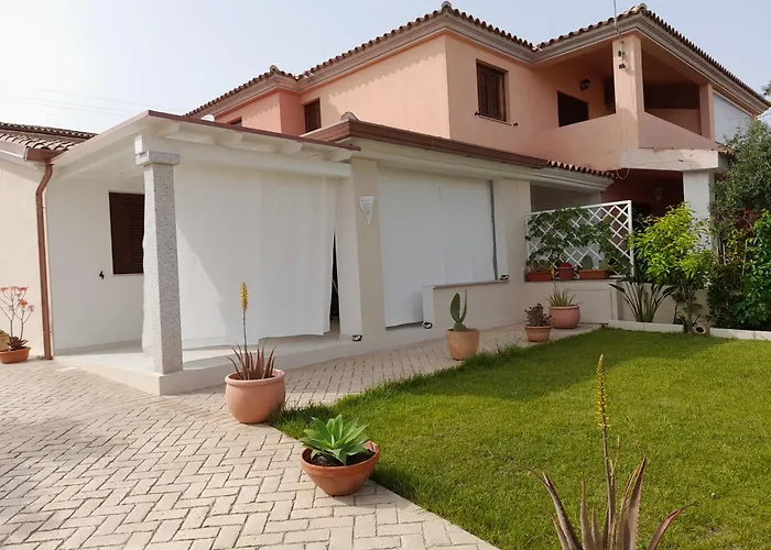 Smeraldo Con Giardino Ferienhaus Monte Petrosu